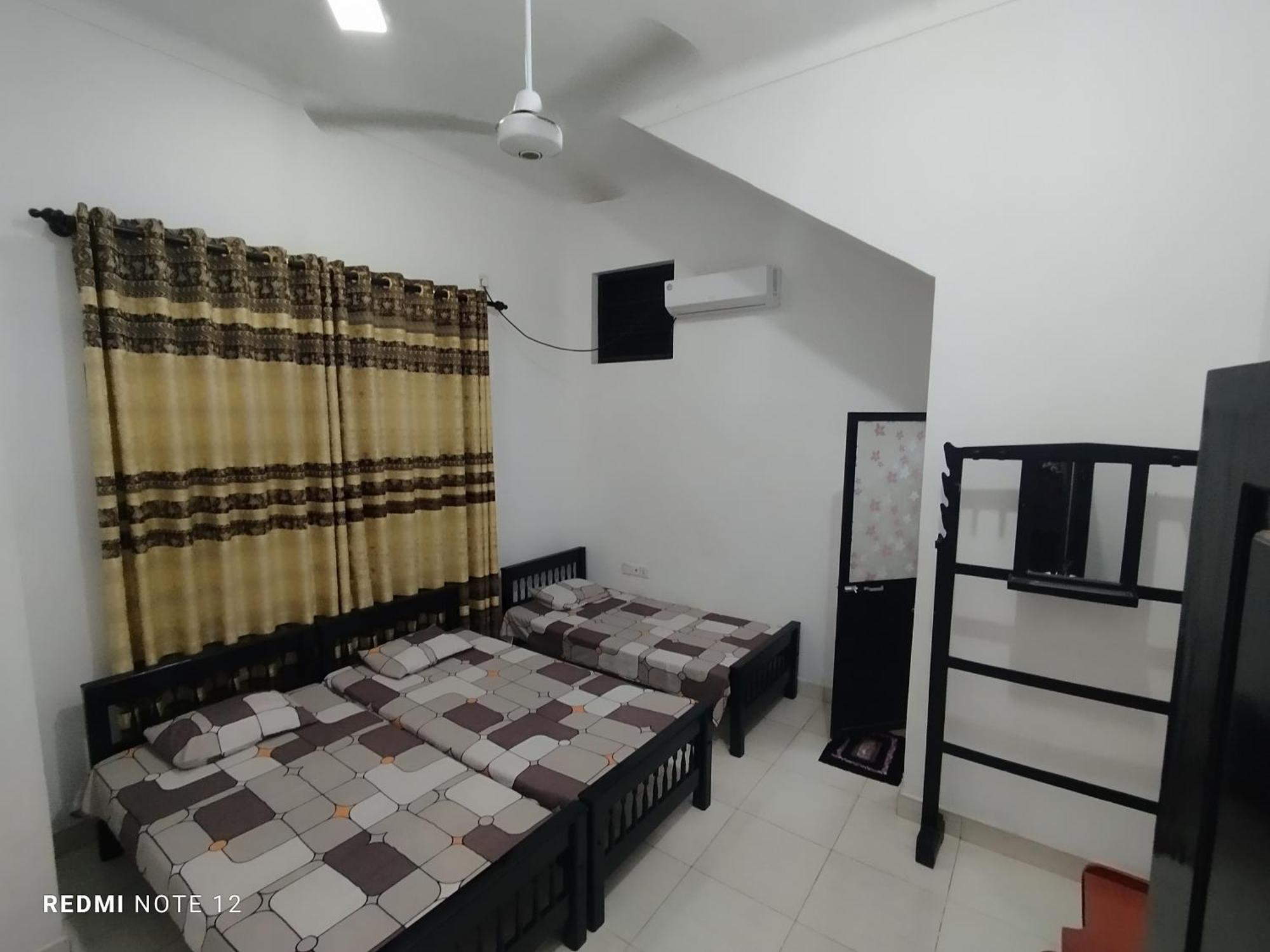 Rayyan Mahal Hotell Puttalam Eksteriør bilde