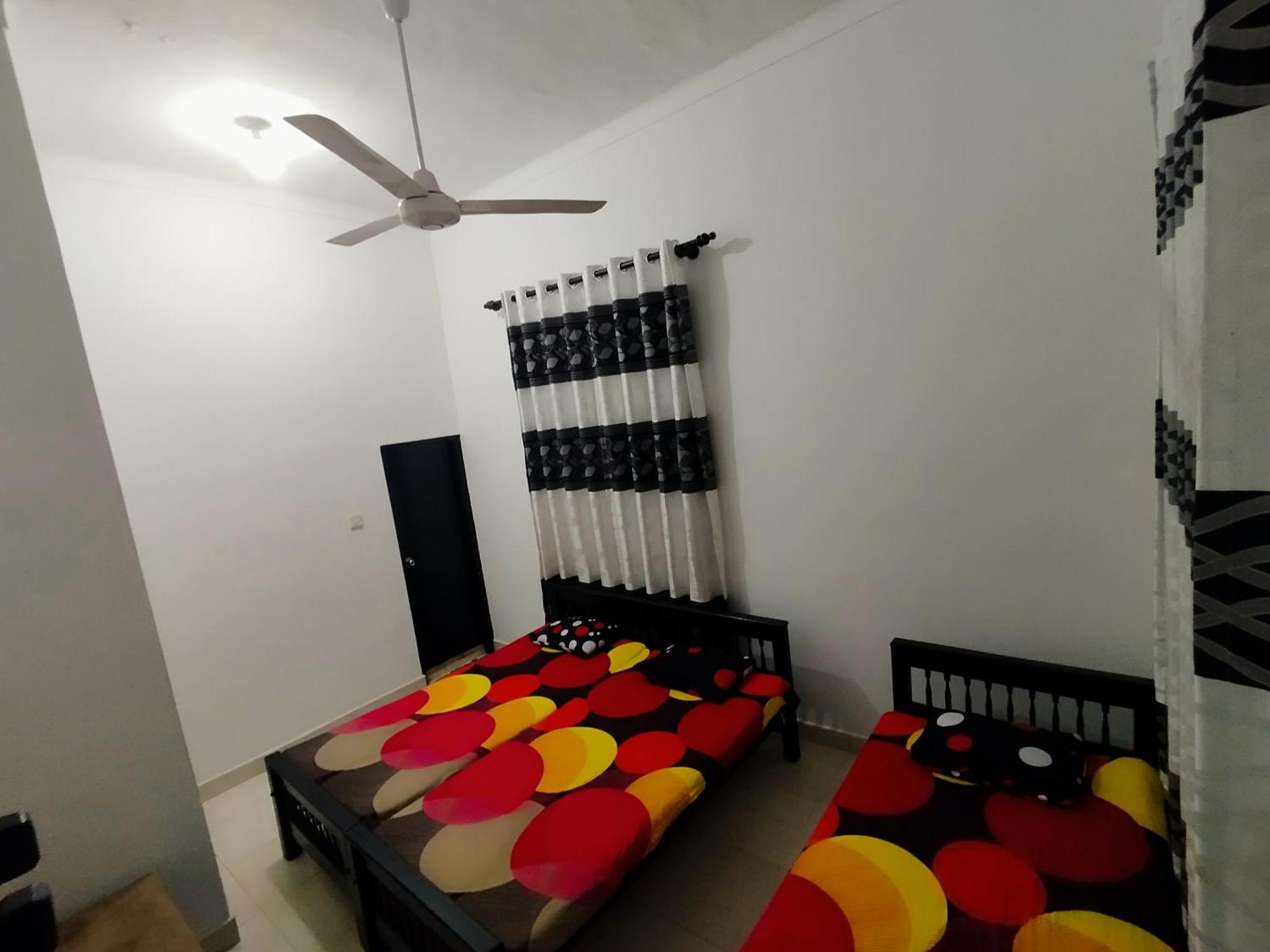 Rayyan Mahal Hotell Puttalam Eksteriør bilde
